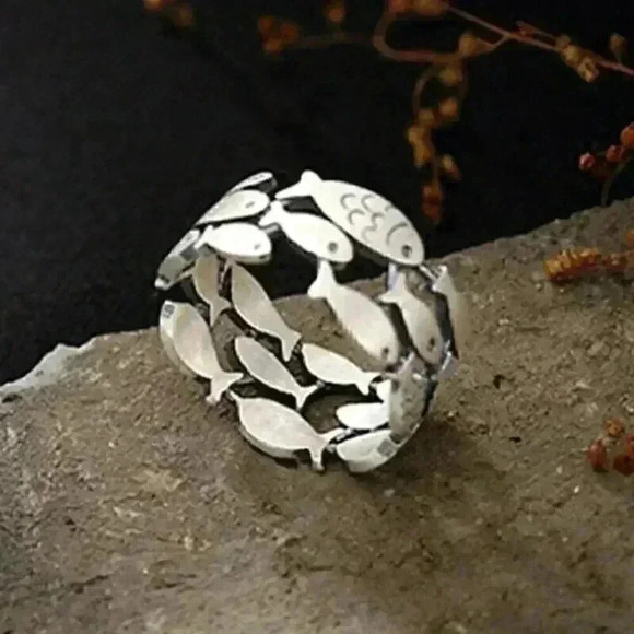 New 925 Sterling Silver Fish Band Ring - Picture 3 of 5